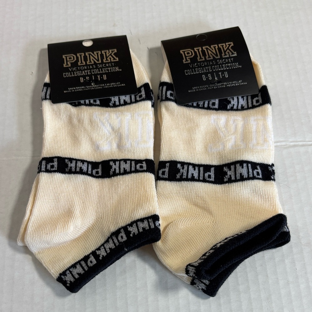 PINK Victoria's Secret NWT (2) Cream & Black Low-Cut Socks